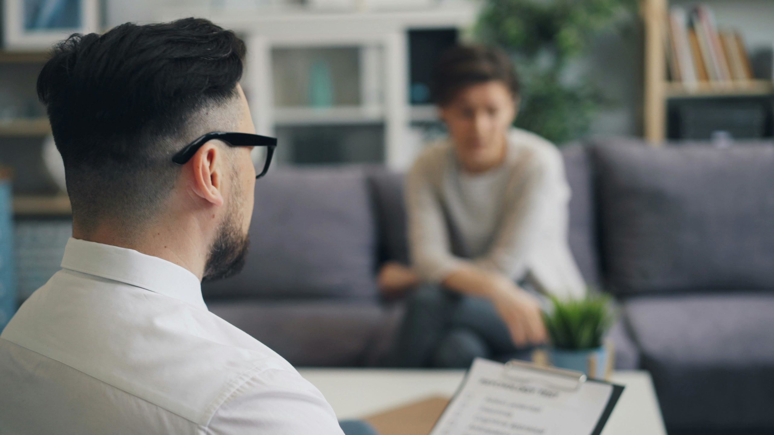 Kostenloses Stock Foto zu beratung, brille, büro